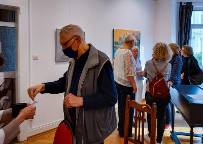 Foto der Ausstellungseröffnung von Milena Kunz-Bijno in 2022